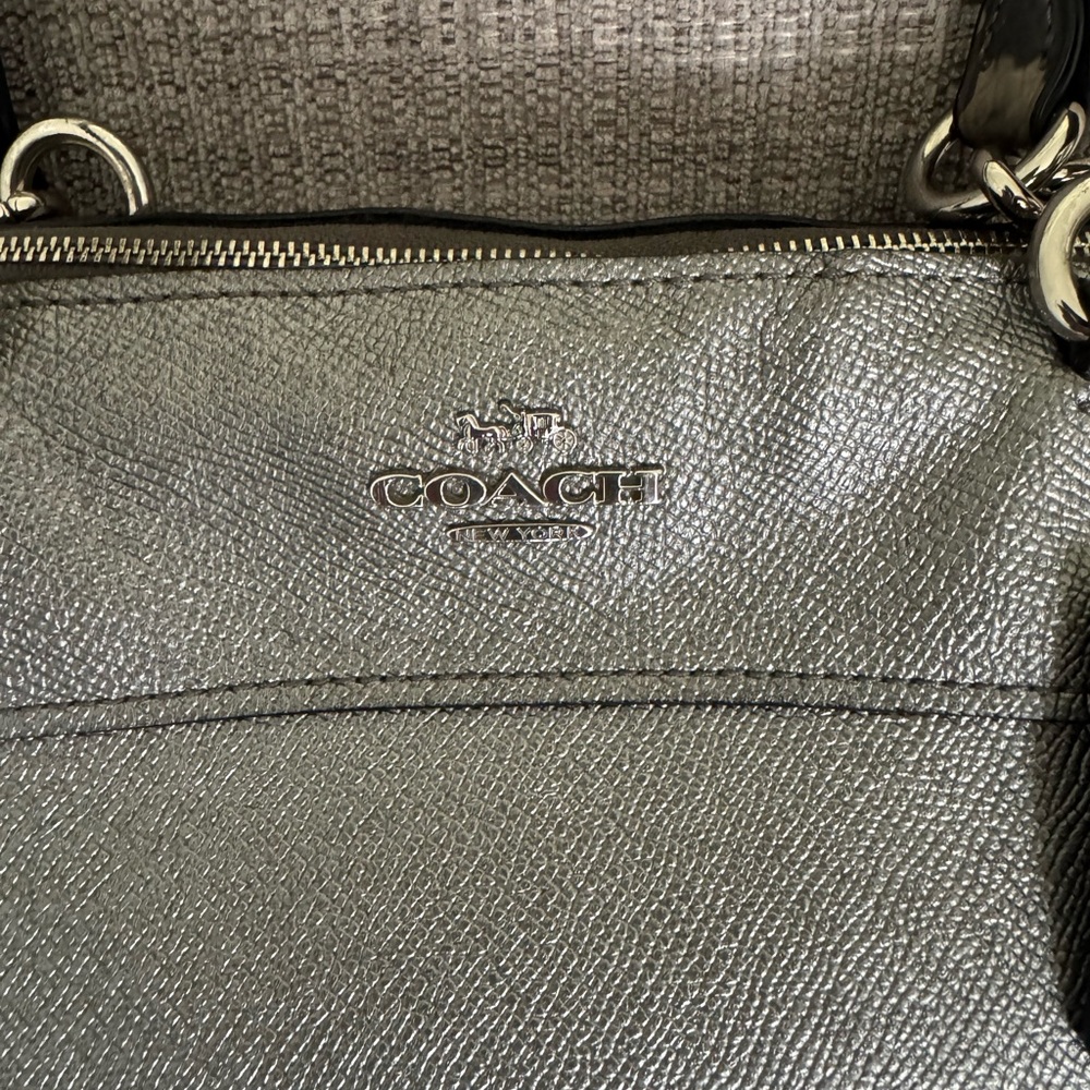 Coach Metallic Silver Shoulder Bag - Picture 2 of 6
